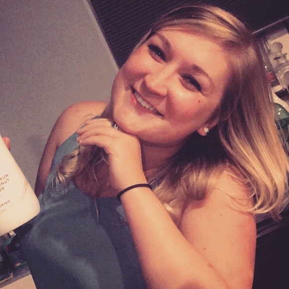 Meet your Posher, Merle - Picture 1 of 1